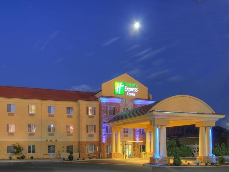 Holiday Inn Express And Suites - Tucumcari, An Ihg Hotel Eksteriør bilde