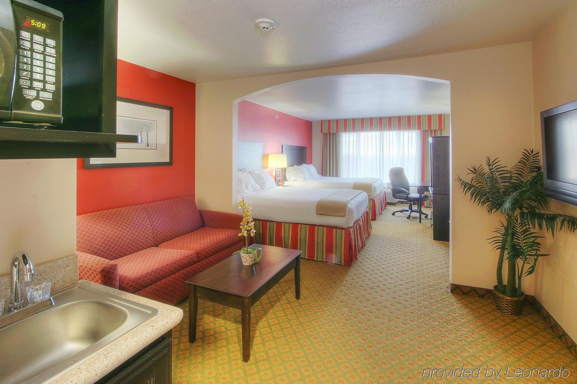 Holiday Inn Express And Suites - Tucumcari, An Ihg Hotel Rom bilde