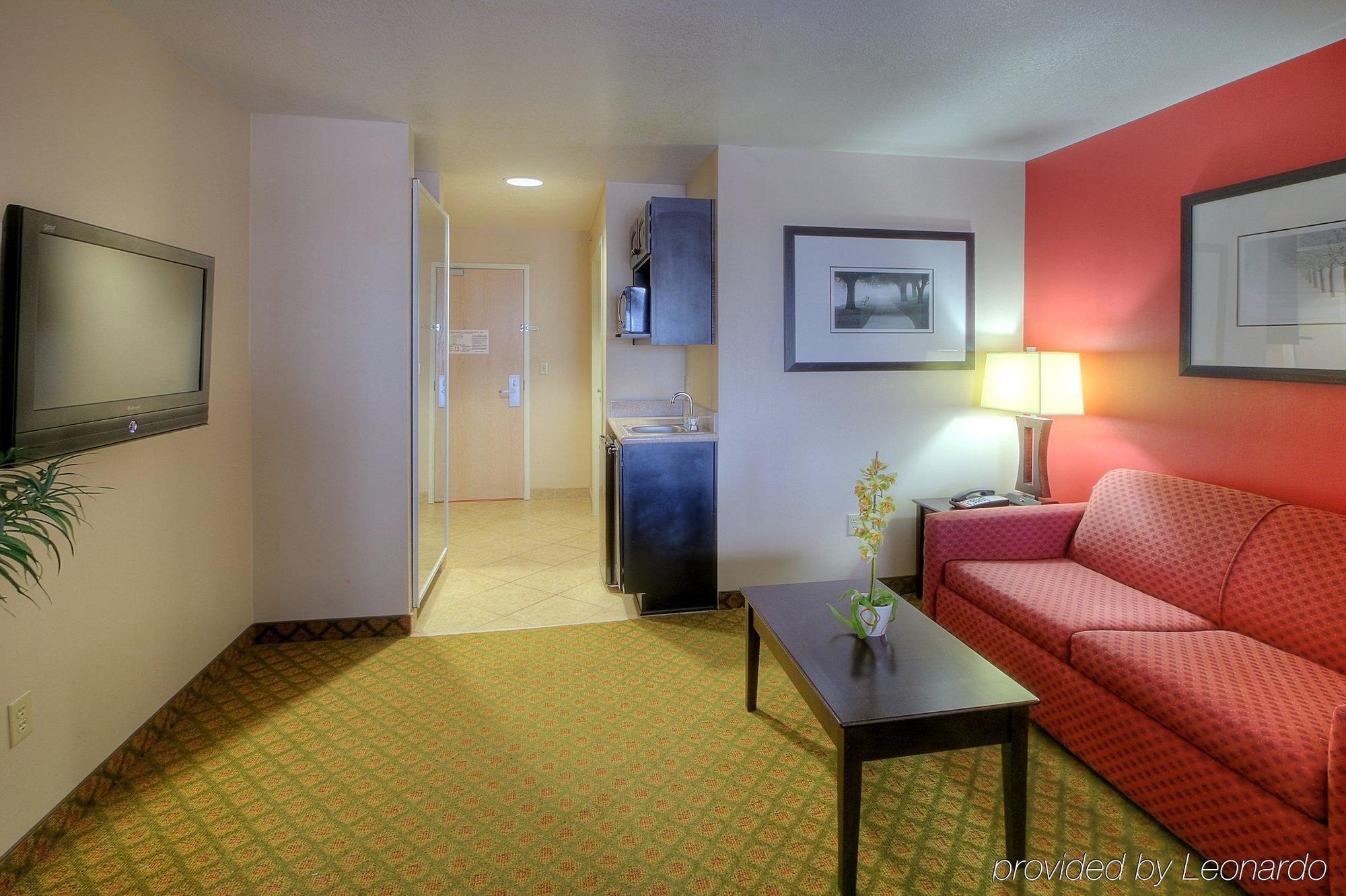 Holiday Inn Express And Suites - Tucumcari, An Ihg Hotel Rom bilde